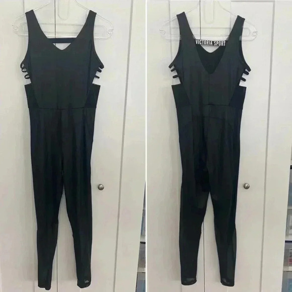 Victoria's Secret Pants - Victoria's Secret VSX Fashion Show Unitard Small Jumpsuit Cat Suit Workout